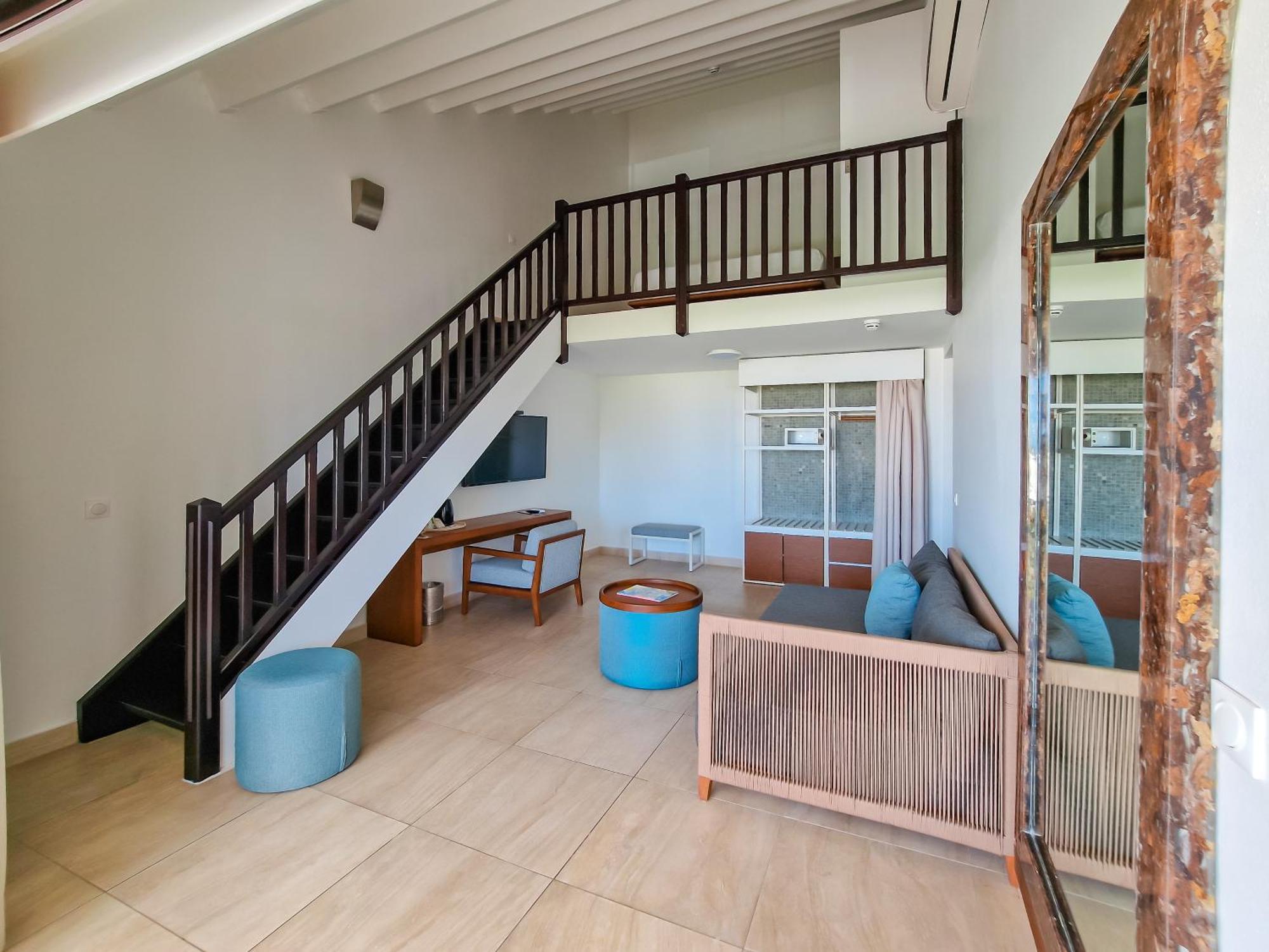 Hommage Hotel & Residences Baie Nettle Екстериор снимка